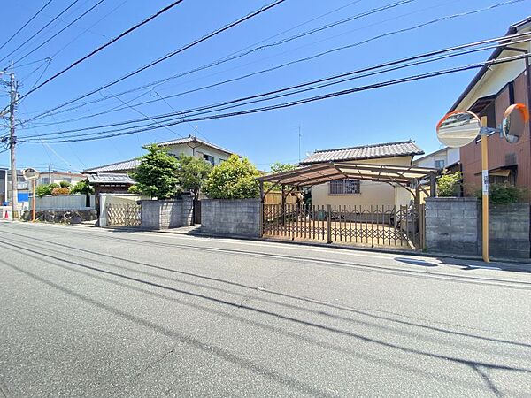 閑静な住宅街です。