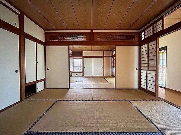 室内