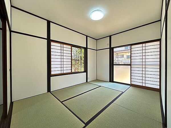 あるとうれしい和室！お子様の遊び場から来客用のお部屋までマルチに大活躍♪