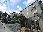 六甲駅より徒歩12分 2階 築10年4ヶ月の賃貸物件