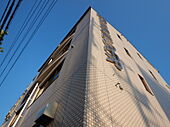 神戸市灘区神ノ木通1丁目 4階建 築30年のイメージ