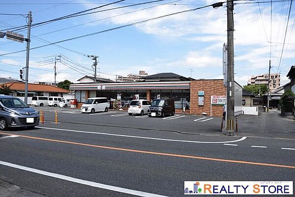 セブンイレブン春日昇町店 徒歩6分。 400m