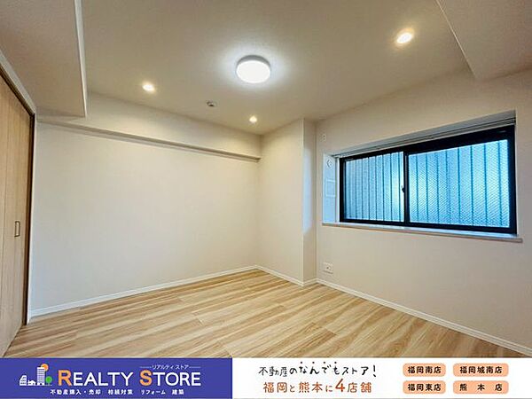 自然光が差し込む明るいお部屋♪