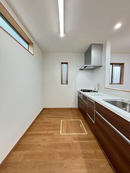 対面式なので家族と会話しながら家事ができます♪