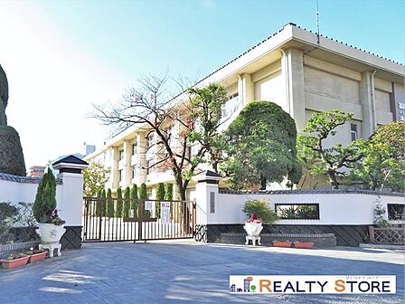 福岡市立当仁小学校 徒歩2分。 160m