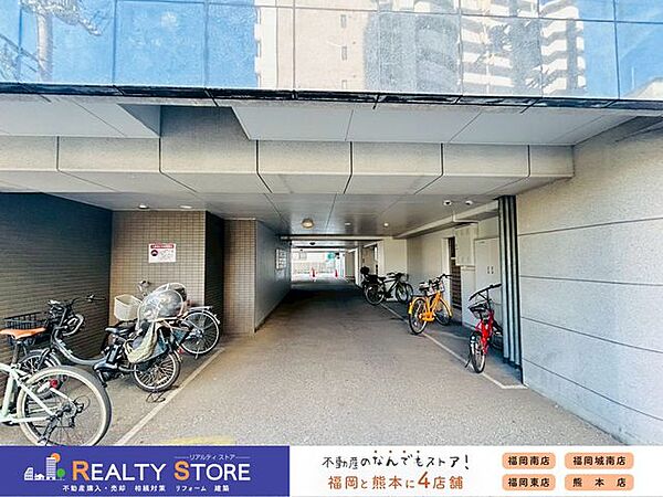 駐輪場