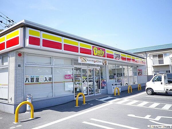 デイリーヤマザキ福岡唐原2丁目店 徒歩2分。 150m