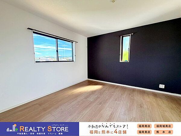 【洋室】自分時間を充実させ、心豊かなひとときを過ごすための大切な空間♪趣味や感性を生かせるようにシンプルな仕上がりになっています。