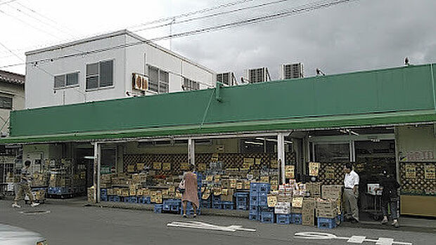 生鮮市場高階店(880m)