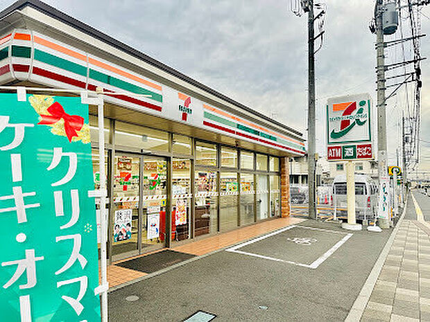 セブンイレブン新河岸駅東口店（920m）