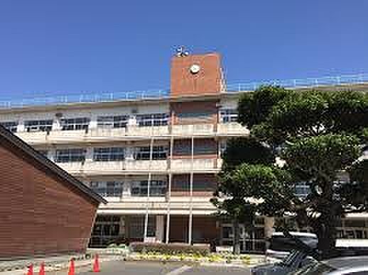 我孫子市立第二小学校（760m）
