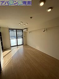 ウェルデンス上所島弐番館 3階1LDKのリビング/ダイニング