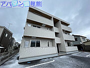 新潟駅より徒歩20分 3階 築1年2ヶ月の賃貸物件