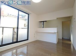 ルクシードI 205 2階1LDKのリビング/ダイニング