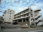 青山駅より徒歩4分 築38年 5階建の賃貸物件
