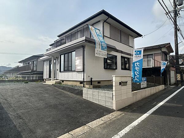 外観：323000472201