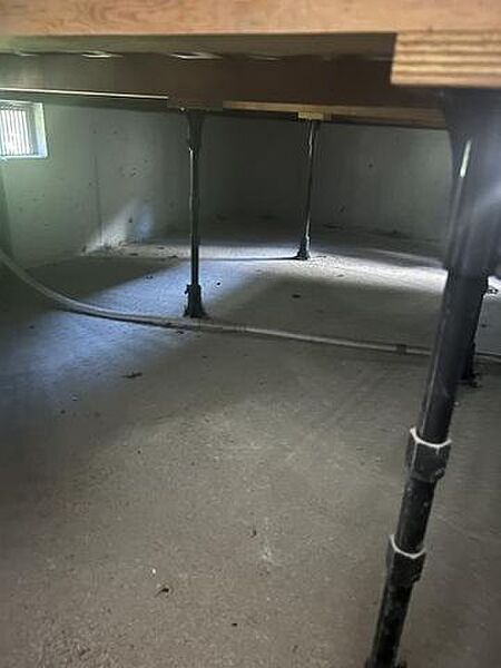 中古住宅の3大リスクである、雨漏り、主要構造部分の欠陥や腐食、給排水管の漏水や故障を2年間保証します。白蟻の被害調査を行い、防蟻工事も行う予定です。