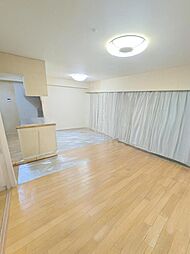 エンゼル氷川台コートI 2SLDKのリビング/ダイニング