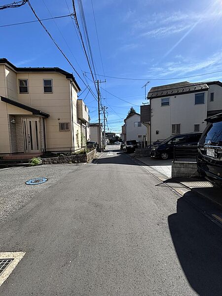 ・周辺生活環境充実～小学校・スーパー徒歩10分圏内～気になる点やご不明点、ご内覧希望などお気軽にお問い合わせくださいませ