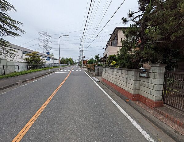 前面道路含む現地写真