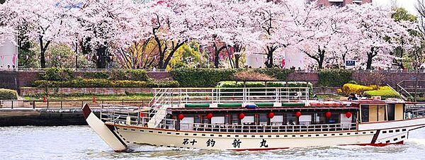 屋形舟　隅田川下り 徒歩15分。 1180m