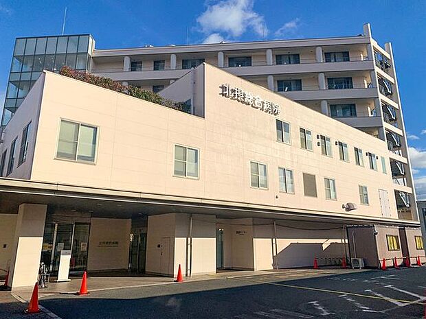 北摂総合病院・地域医療支援病院・大阪府がん診療拠点病院 580m