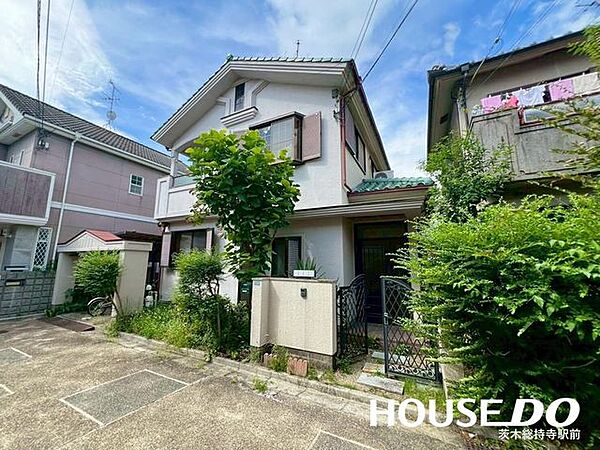 外観：327001691038