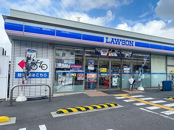 ローソン高槻川添一丁目店まで徒歩6分