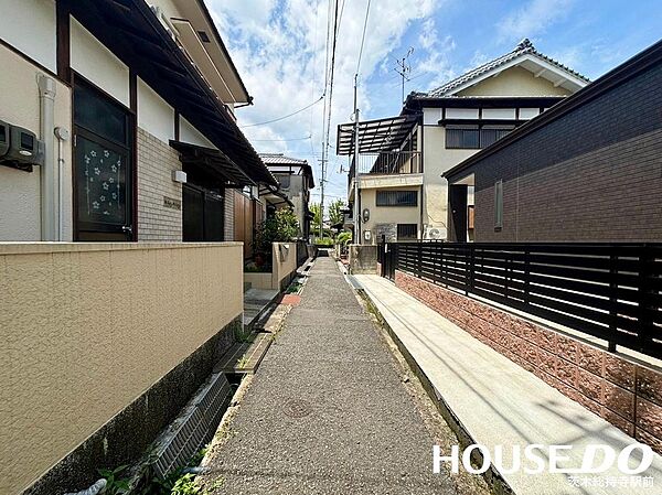 前面道路含む現地写真