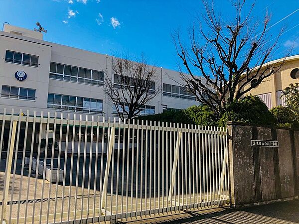 茨木市立白川小学校児童数約455名