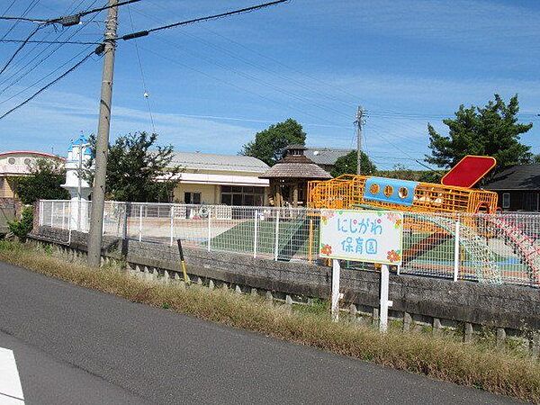 西川保育園子供たちに寄り添い、豊かな想像力と社会性を育む保育方針の保育園です。 1960m