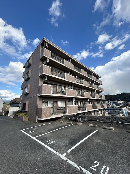 外観：335000033157