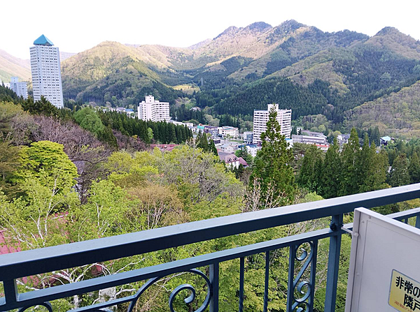 バルコニーを拡大表示