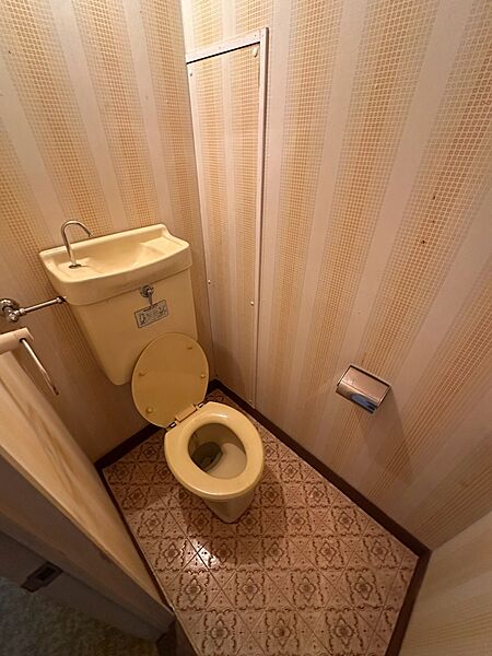 トイレを拡大表示