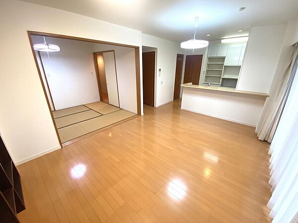 ※本画像は入居者様の家具をCGで消した画像であり、現況と異なる可能性がございます。