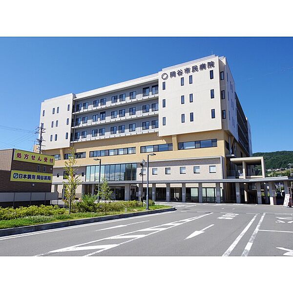 画像25:病院「岡谷市民病院まで663ｍ」