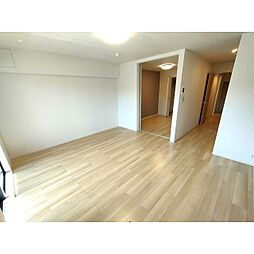 コンフォーティア中洲IV　B棟 2階1LDKのリビング/ダイニング