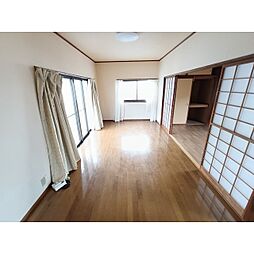 出早荘　C棟 2DKのリビング/ダイニング