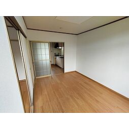 グランパドドゥ 1階2DKのリビング/ダイニング