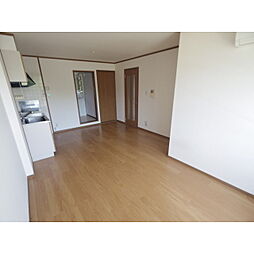 パストラル 2階2LDKのリビング/ダイニング