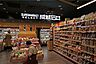 周辺：成城石井(SELECT渋谷 東急フードショー店)の外観