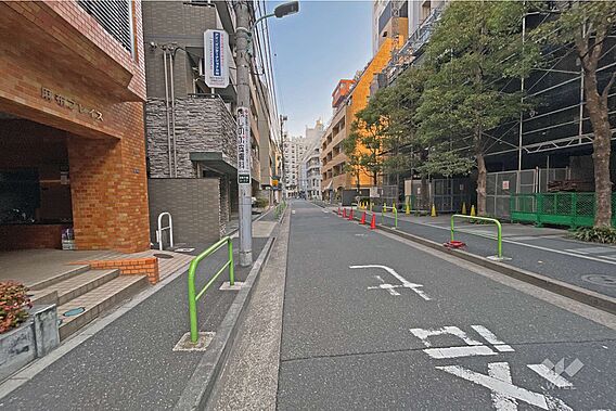 敷地東側前面道...
