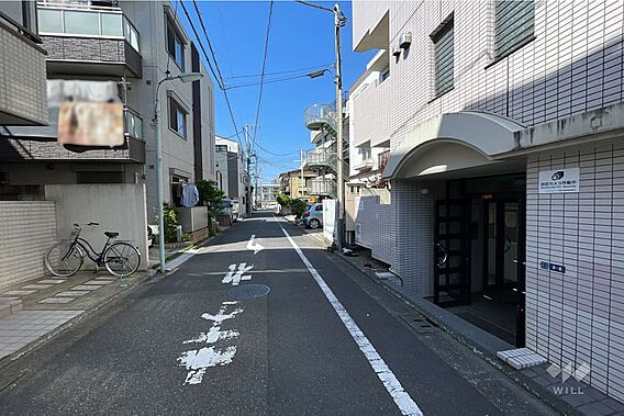 敷地西側の前面...