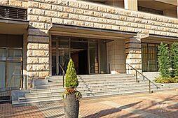 12 / 34