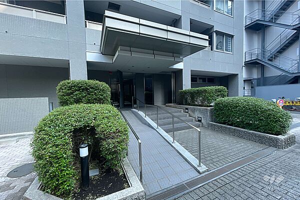 エントランスを拡大表示