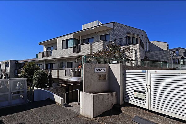 パシフィックパレス新代々木の外観（北東側から）