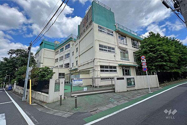 代々木中学校[公立]の外観