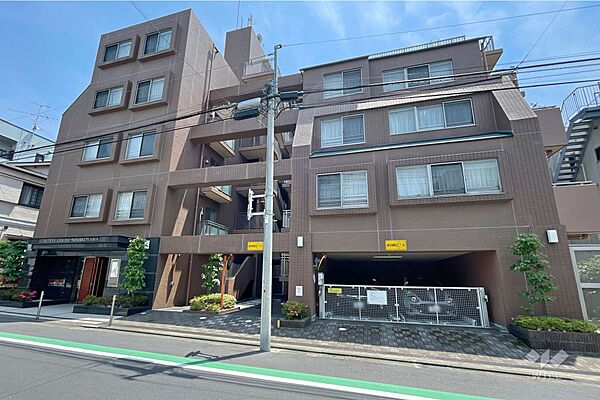 サニーコート西小山の外観（北西側から）
