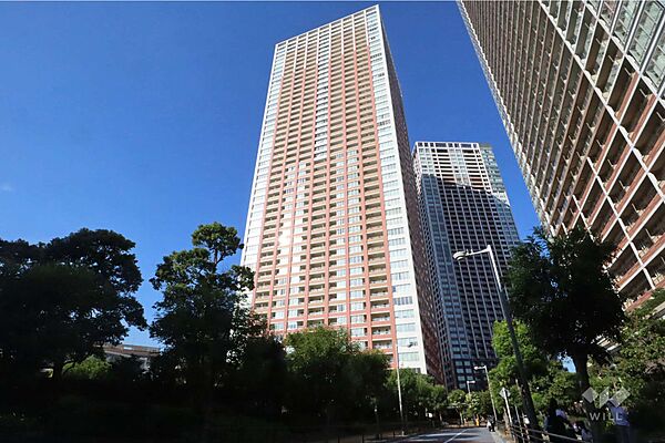 芝浦アイランドグローヴタワーの外観(南東側から)