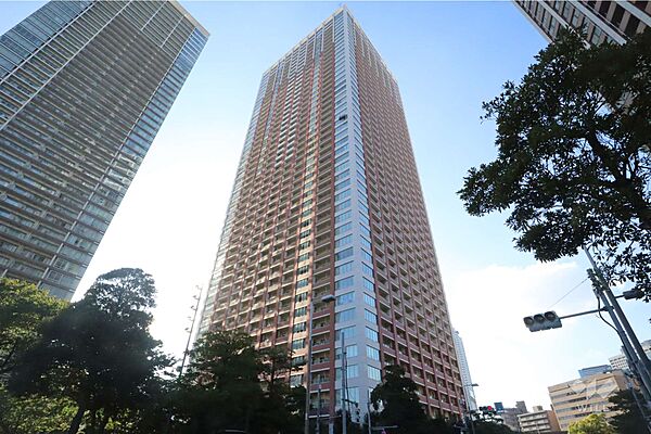 芝浦アイランドグローヴタワーの外観(北東側から)